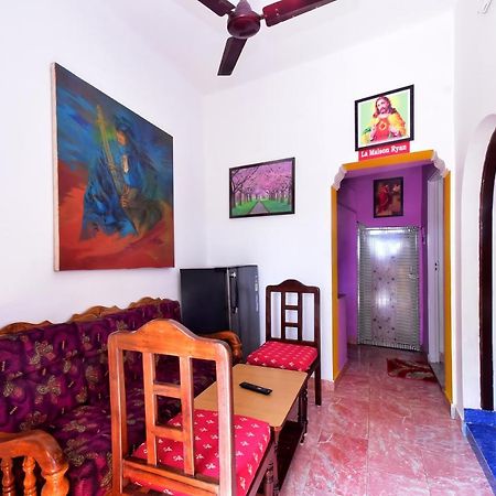 Villa Betty Beach Front Pondicherry Bagian luar foto