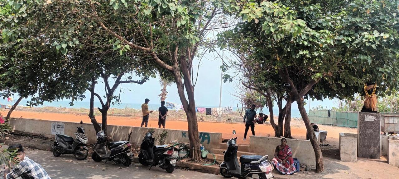 Villa Betty Beach Front Pondicherry Bagian luar foto